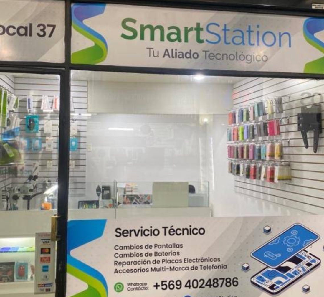 Fachada del local de SmartStation, Local 37, en Santiago